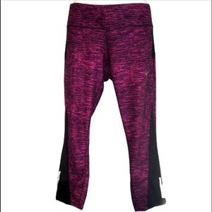 NIKE Dri-Fit black/pink capri length workout wear